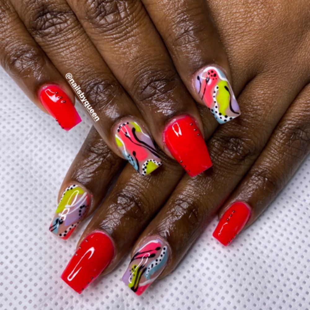 Red swirl acrylic set